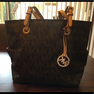 Michael Kors Tote